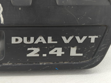 2014 Chrysler 200 Engine Cover