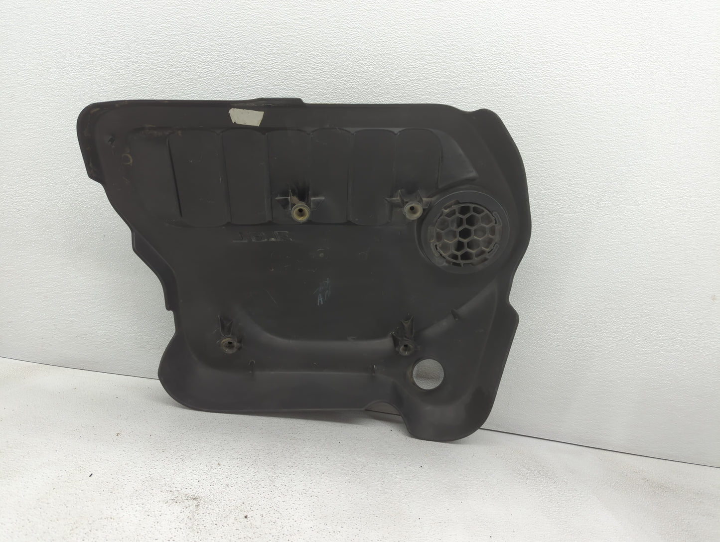 2014 Chrysler 200 Engine Cover - Oemusedautoparts1.com