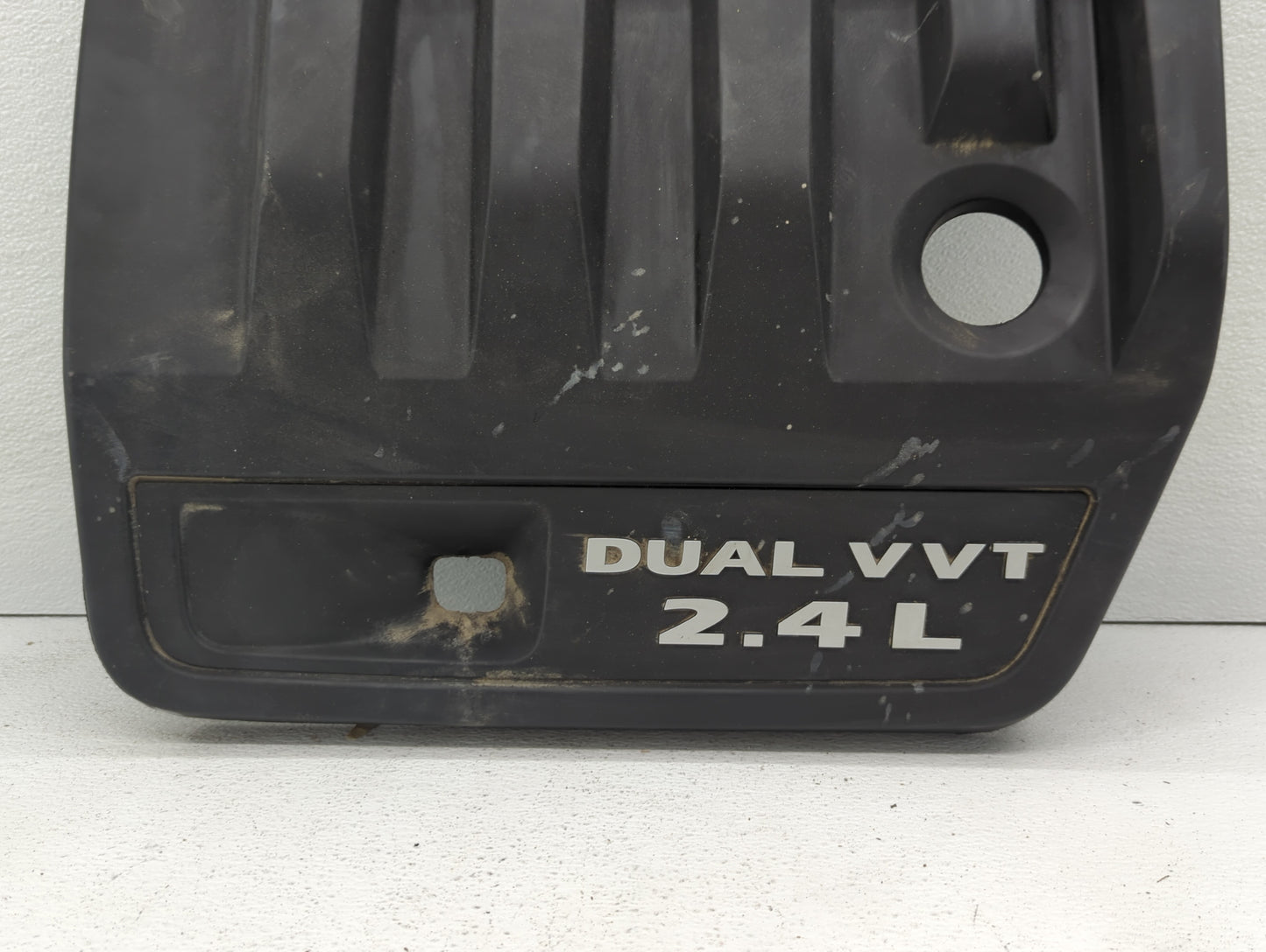 2014 Chrysler 200 Engine Cover - Oemusedautoparts1.com