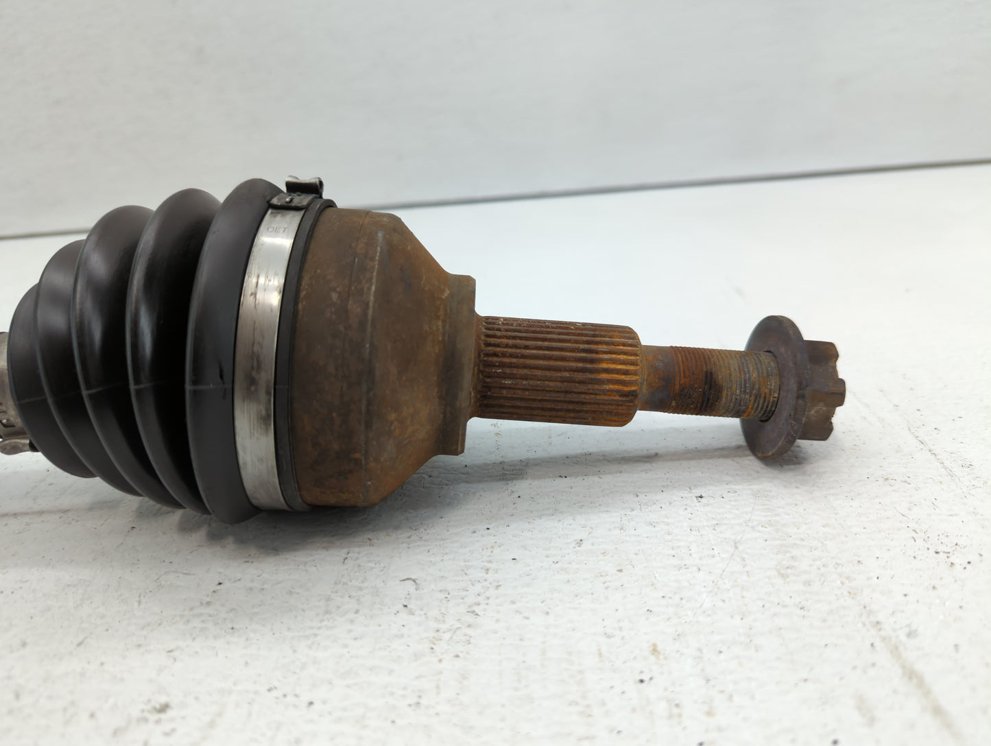 2011-2014 Chrysler 200 Axle Shaft Front Driver Cv C/v - Oemusedautoparts1.com