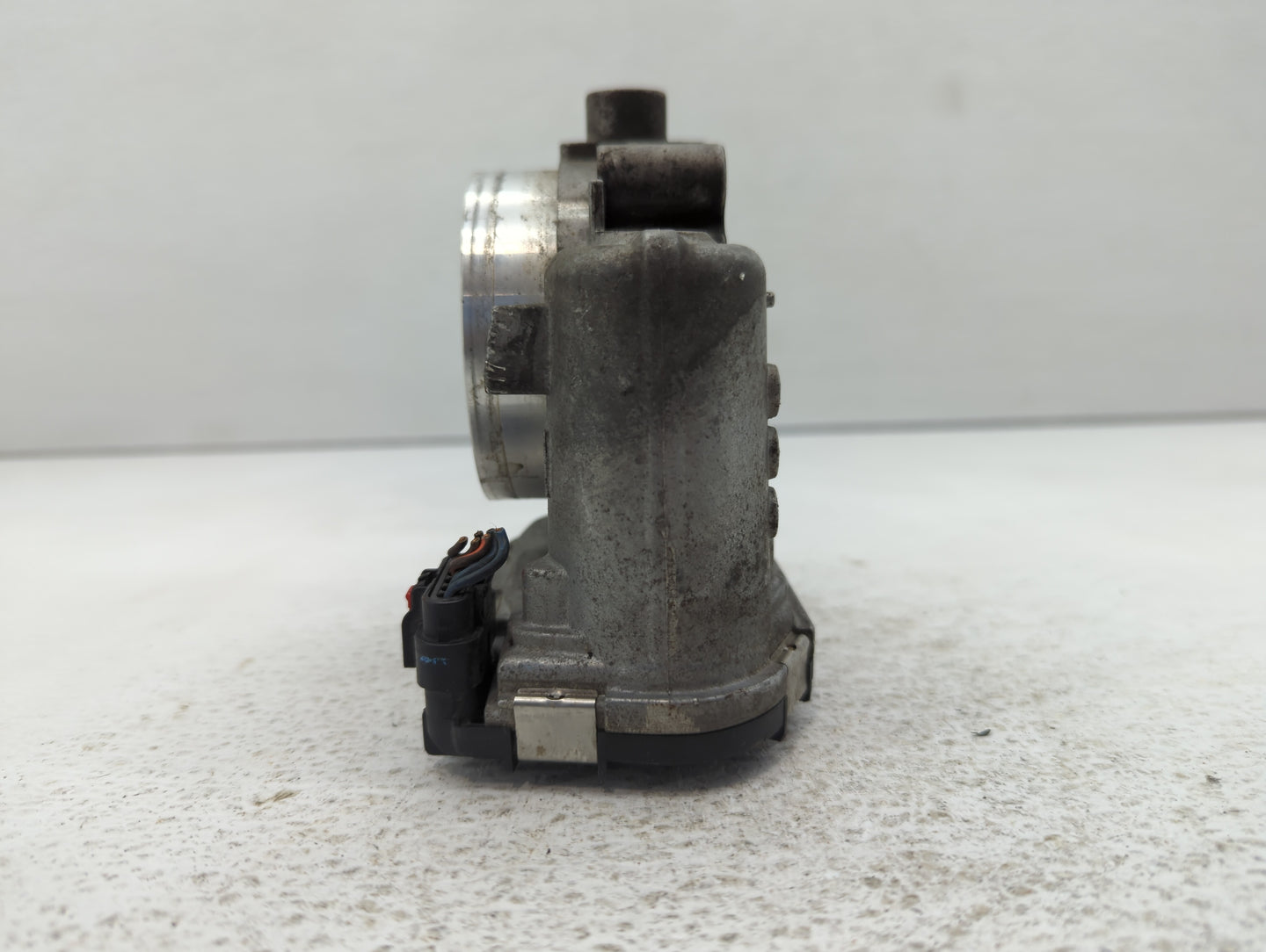 2011-2017 Chrysler 200 Throttle Body P/N:05184349AC Fits Fits 2011 2012 2013 2014 2015 2016 2017 2018 2019 2020 2021 2022 OE