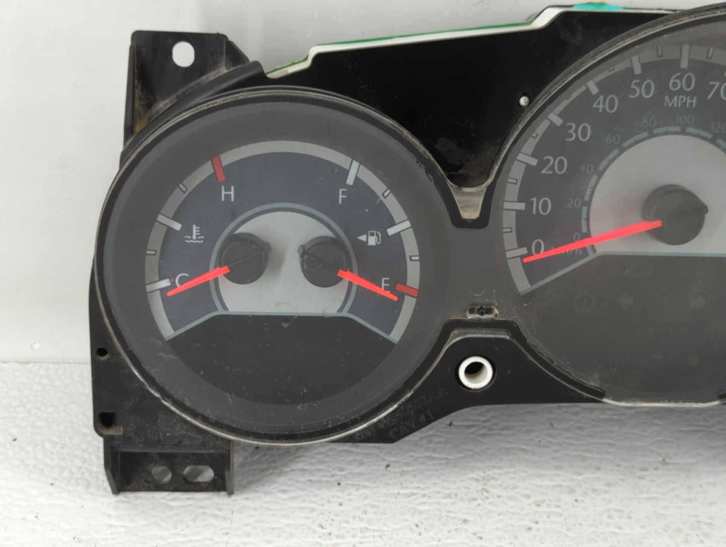 2011-2014 Chrysler 200 Instrument Cluster Speedometer Gauges P/N:P56046514AH Fits Fits 2011 2012 2013 2014 OEM Used Auto Par