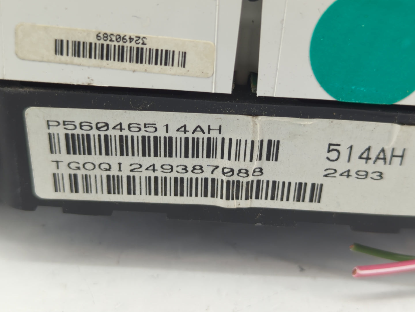 2011-2014 Chrysler 200 Instrument Cluster Speedometer Gauges P/N:P56046514AH Fits Fits 2011 2012 2013 2014 OEM Used Auto Par