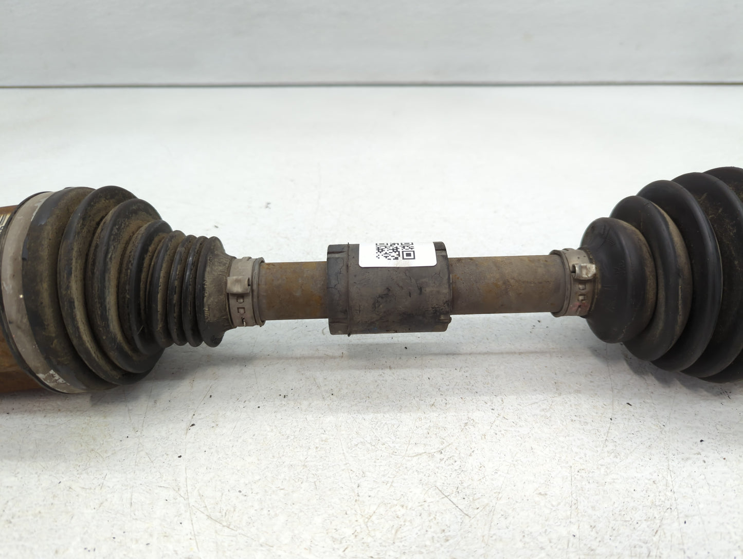 2011-2014 Chrysler 200 Axle Shaft Front Driver Cv C/v - Oemusedautoparts1.com