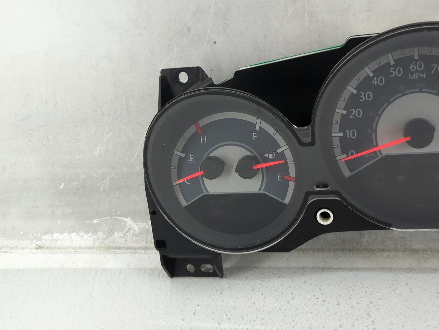 2011-2014 Chrysler 200 Instrument Cluster Speedometer Gauges P/N:514AH2233 Miles: Fits Fits 2011 2012 2013 2014 OEM Used Aut