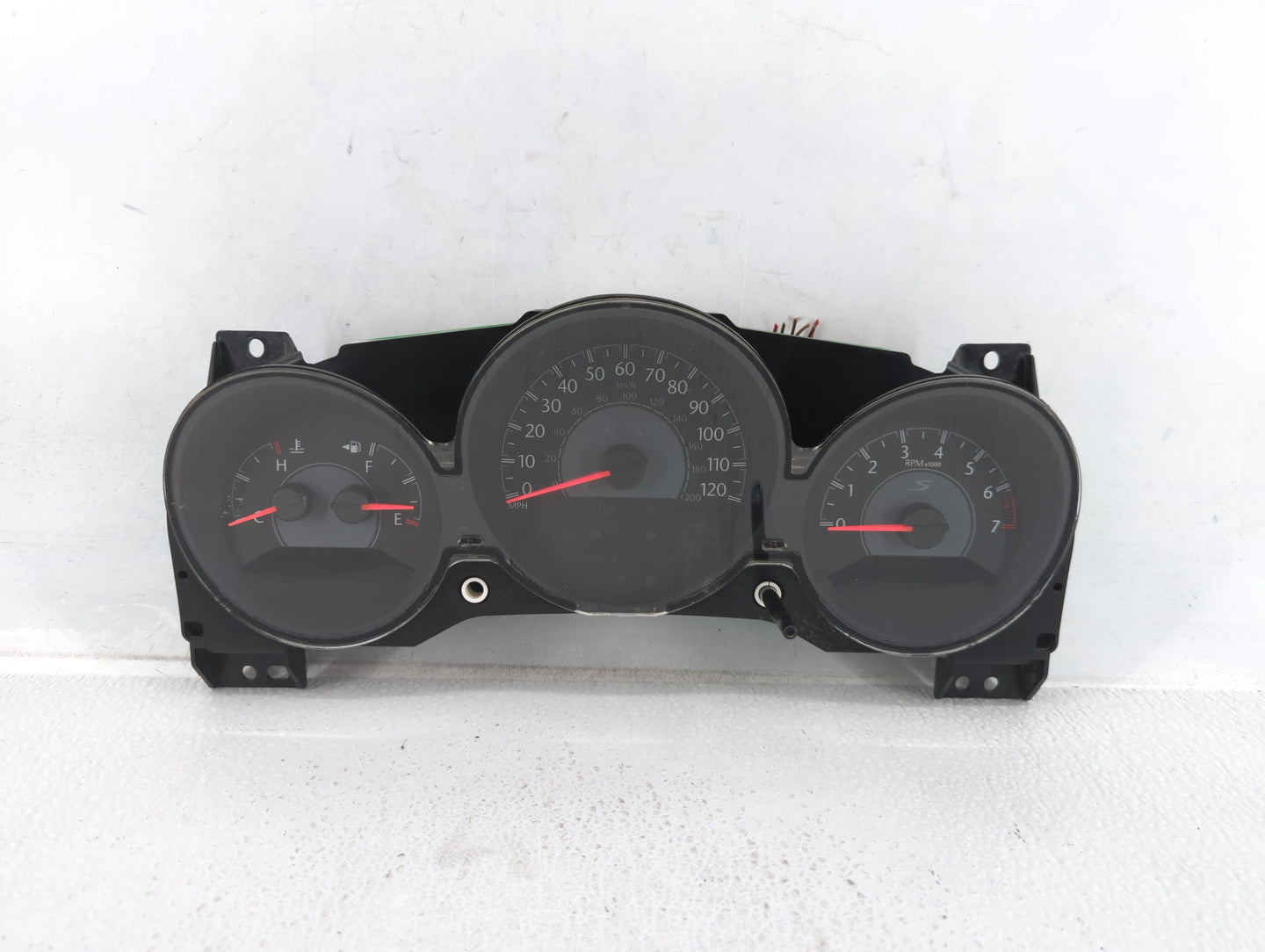 2011-2014 Chrysler 200 Instrument Cluster Speedometer Gauges P/N:P56046911AE Fits Fits 2011 2012 2013 2014 OEM Used Auto Par