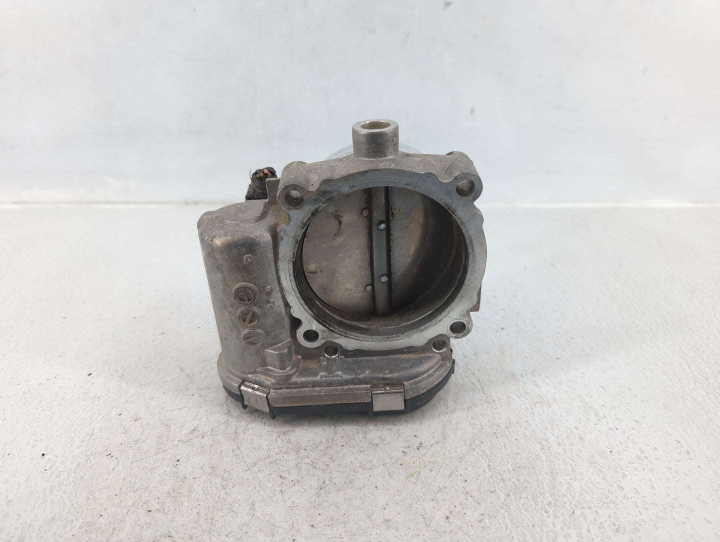 2011-2017 Chrysler 200 Throttle Body P/N:05184349AC Fits Fits 2011 2012 2013 2014 2015 2016 2017 2018 2019 2020 2021 2022 OE
