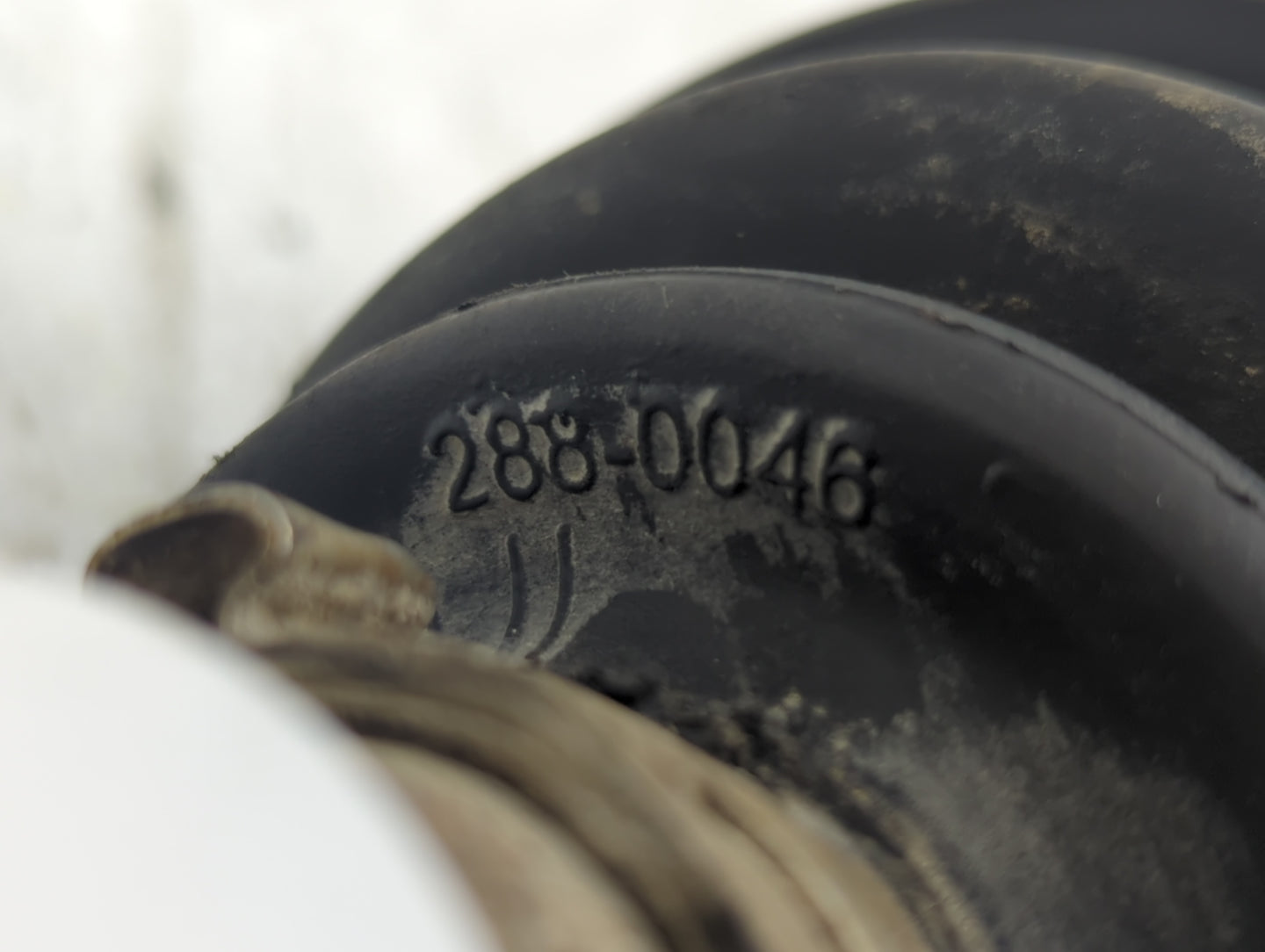 2011-2014 Chrysler 200 Axle Shaft Front Driver Cv C/v - Oemusedautoparts1.com