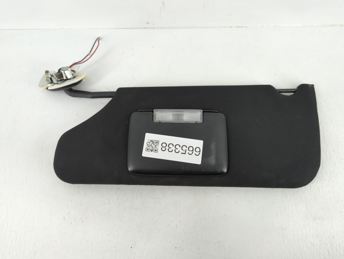 2011-2014 Chrysler 200 Sun Visor Shade Replacement Driver Left Mirror Fits Fits 2011 2012 2013 2014 OEM Used Auto Parts - Oe
