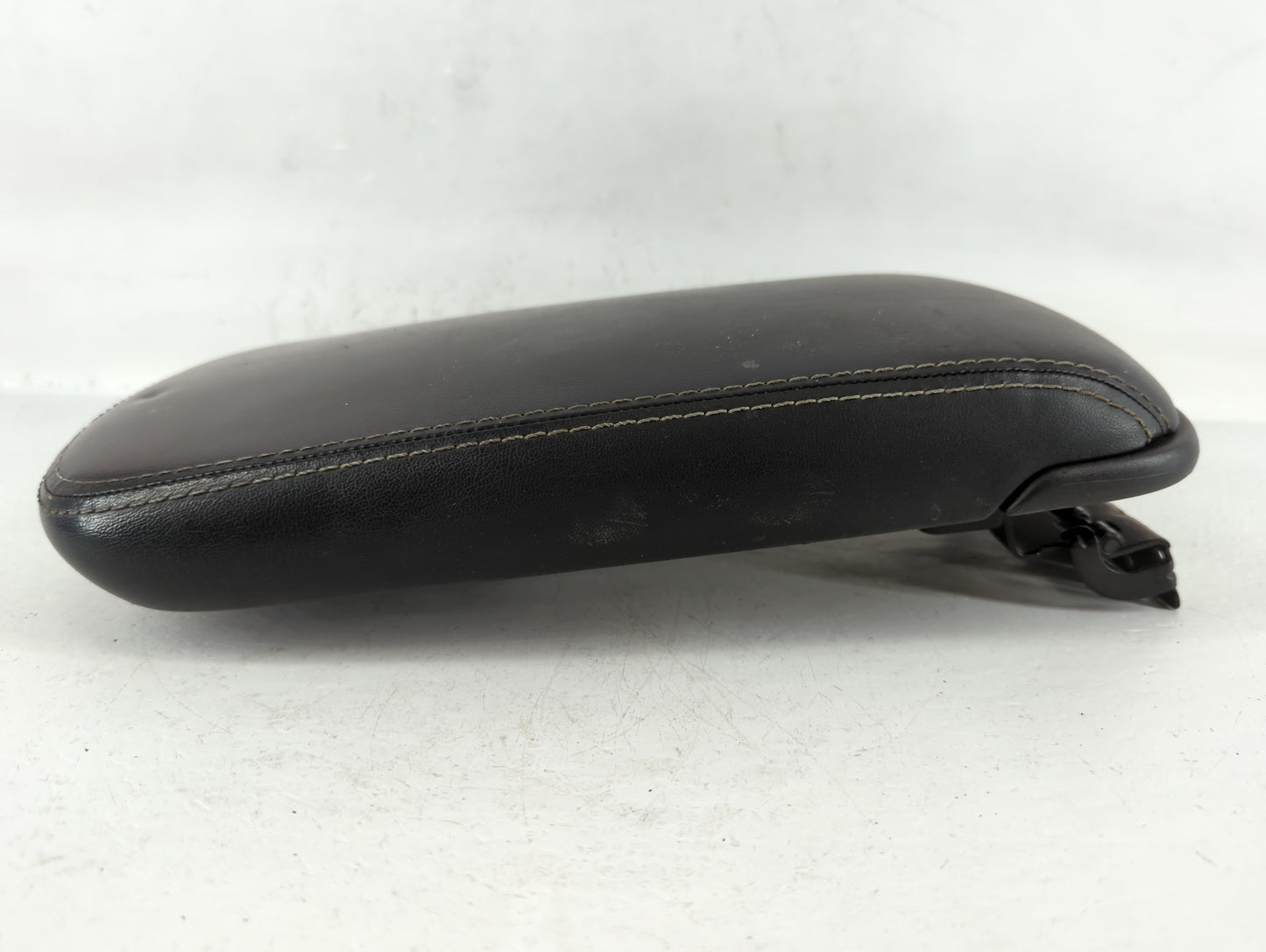 2014 Chrysler 200 Center Console Armrest Cover Lid Black - Oemusedautoparts1.com