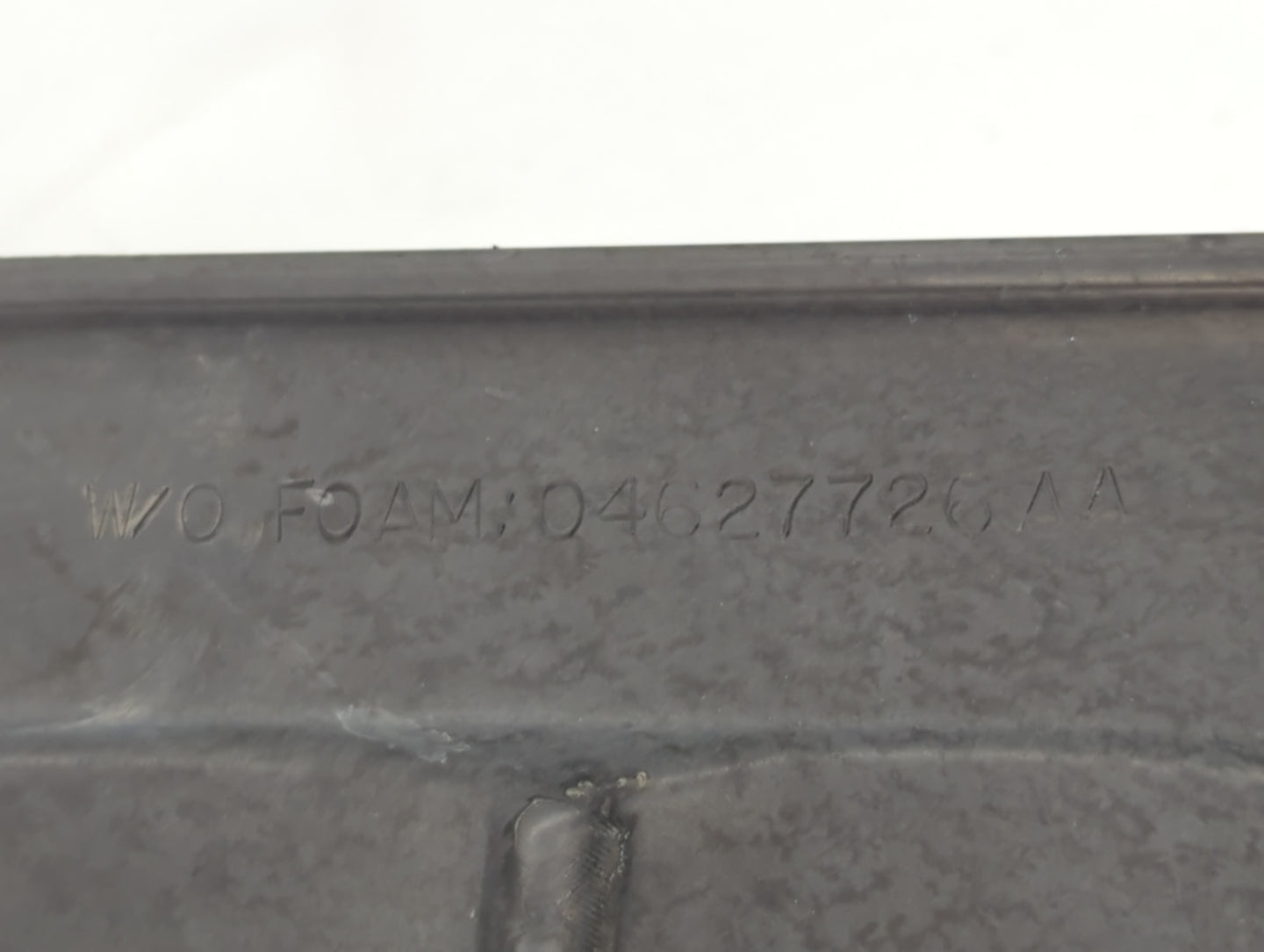2014 Chrysler 200 Engine Cover - Oemusedautoparts1.com