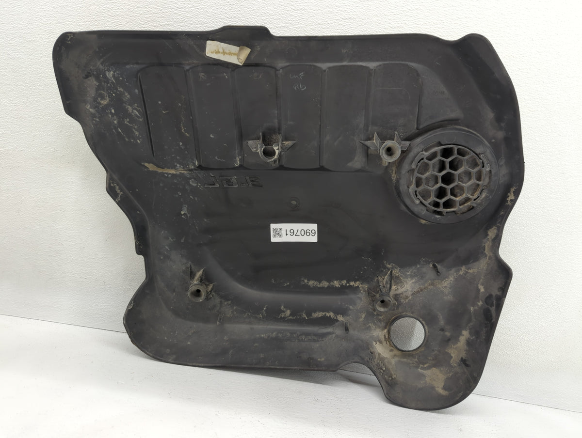 2014 Chrysler 200 Engine Cover 690761 - Oemusedautoparts1.com