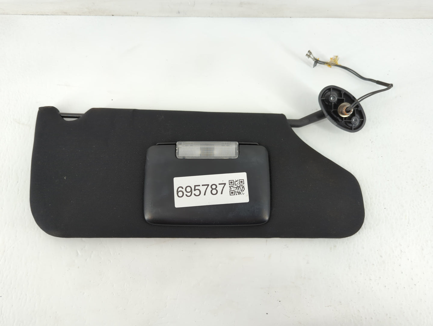 2011-2014 Chrysler 200 Sun Visor Shade Replacement Passenger Right Mirror Fits Fits 2011 2012 2013 2014 OEM Used Auto Parts 