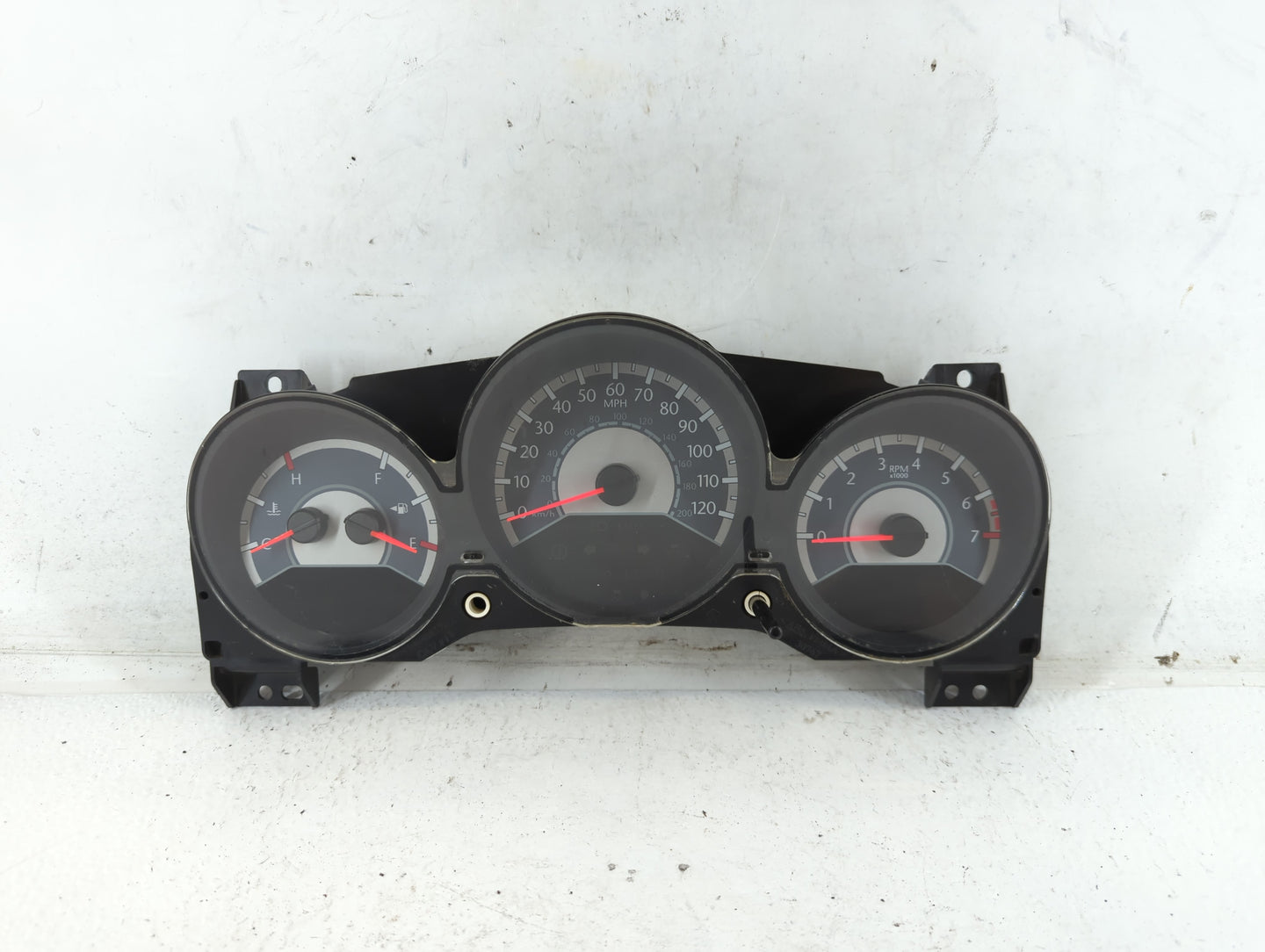 2011-2014 Chrysler 200 Instrument Cluster Speedometer Gauges P/N:P56046512AH Fits Fits 2011 2012 2013 2014 OEM Used Auto Par