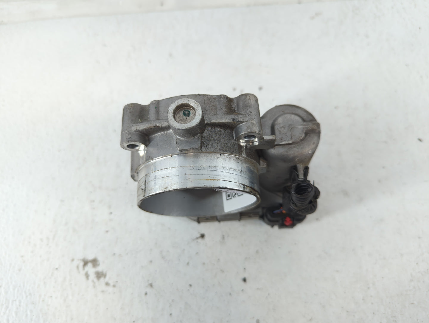 2011-2017 Chrysler 200 Throttle Body P/N:0 280 750 570 05184349AC Fits OEM Used Auto Parts - Oemusedautoparts1.com