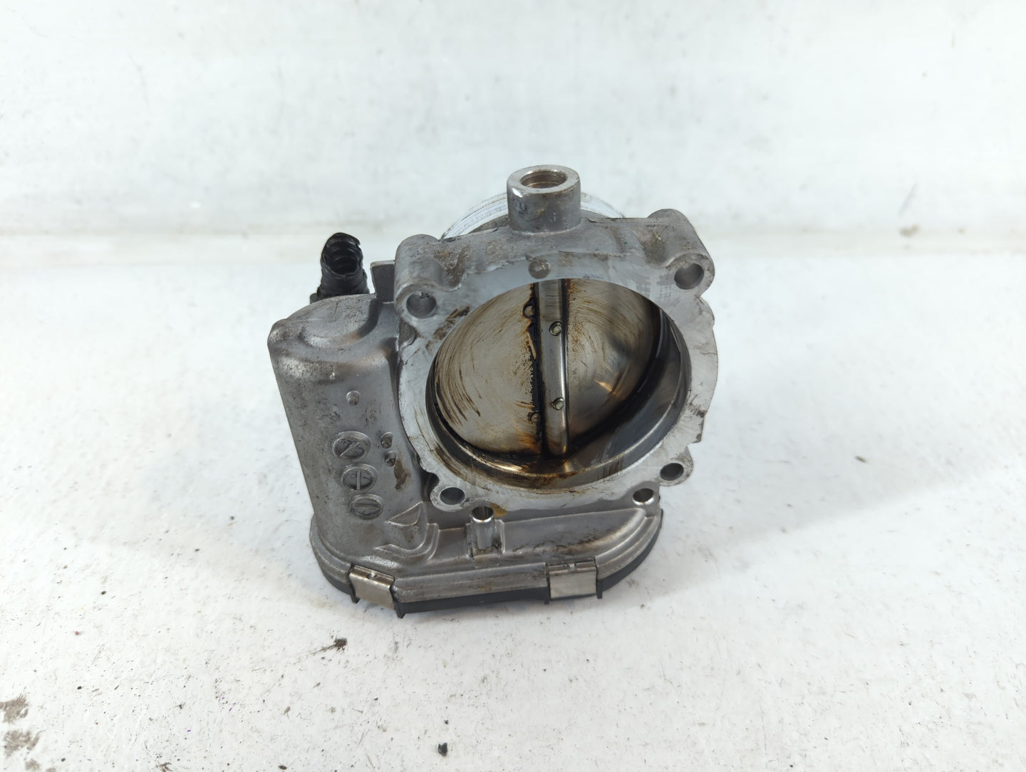 2011-2017 Chrysler 200 Throttle Body P/N:0 280 750 570 05184349AC Fits OEM Used Auto Parts - Oemusedautoparts1.com