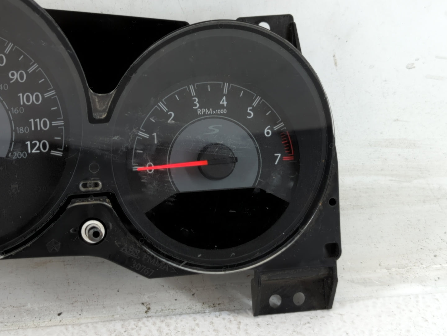 2011-2014 Chrysler 200 Instrument Cluster Speedometer Gauges P/N:P56046911AE Fits Fits 2011 2012 2013 2014 OEM Used Auto Par