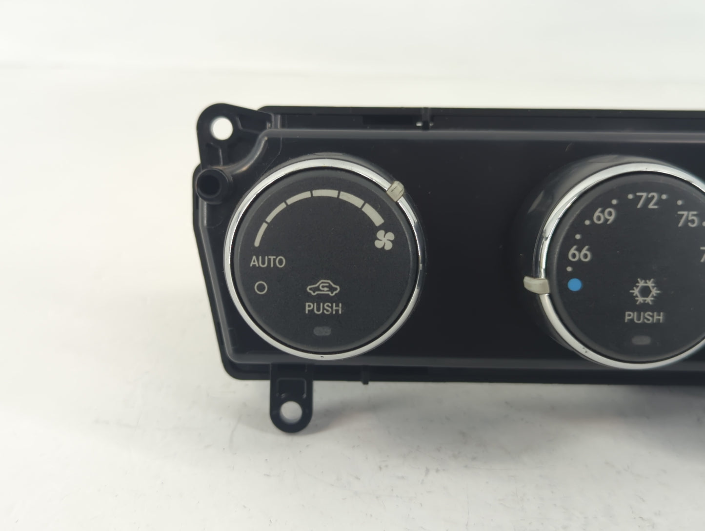 2011-2014 Chrysler 200 Climate Control Module Temperature AC/Heater Replacement P/N:PA-MG40 58024 Fits OEM Used Auto Parts -