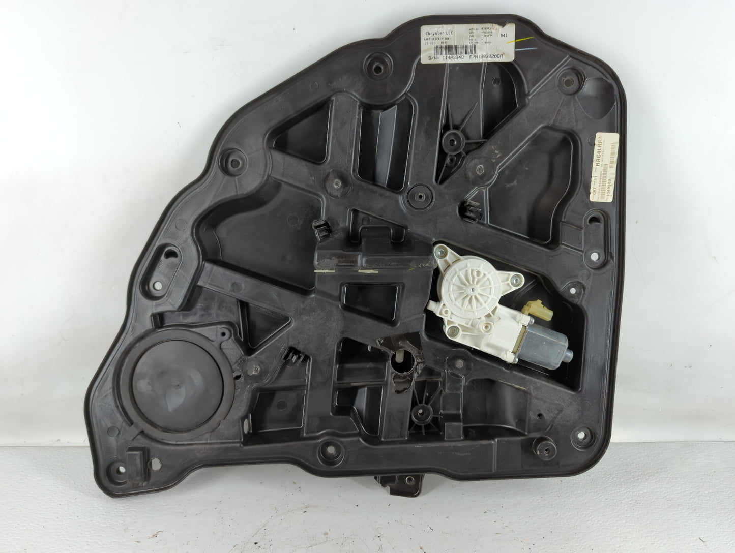 2011-2014 Chrysler 200 Used Window Regulator Right Passenger Rear Ebony - Oemusedautoparts1.com