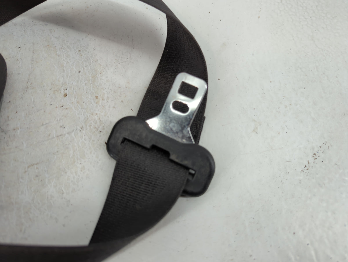 2011-2014 Chrysler 200 Drvier Front Seatbelt Retractor 777539 - Oemusedautoparts1.com