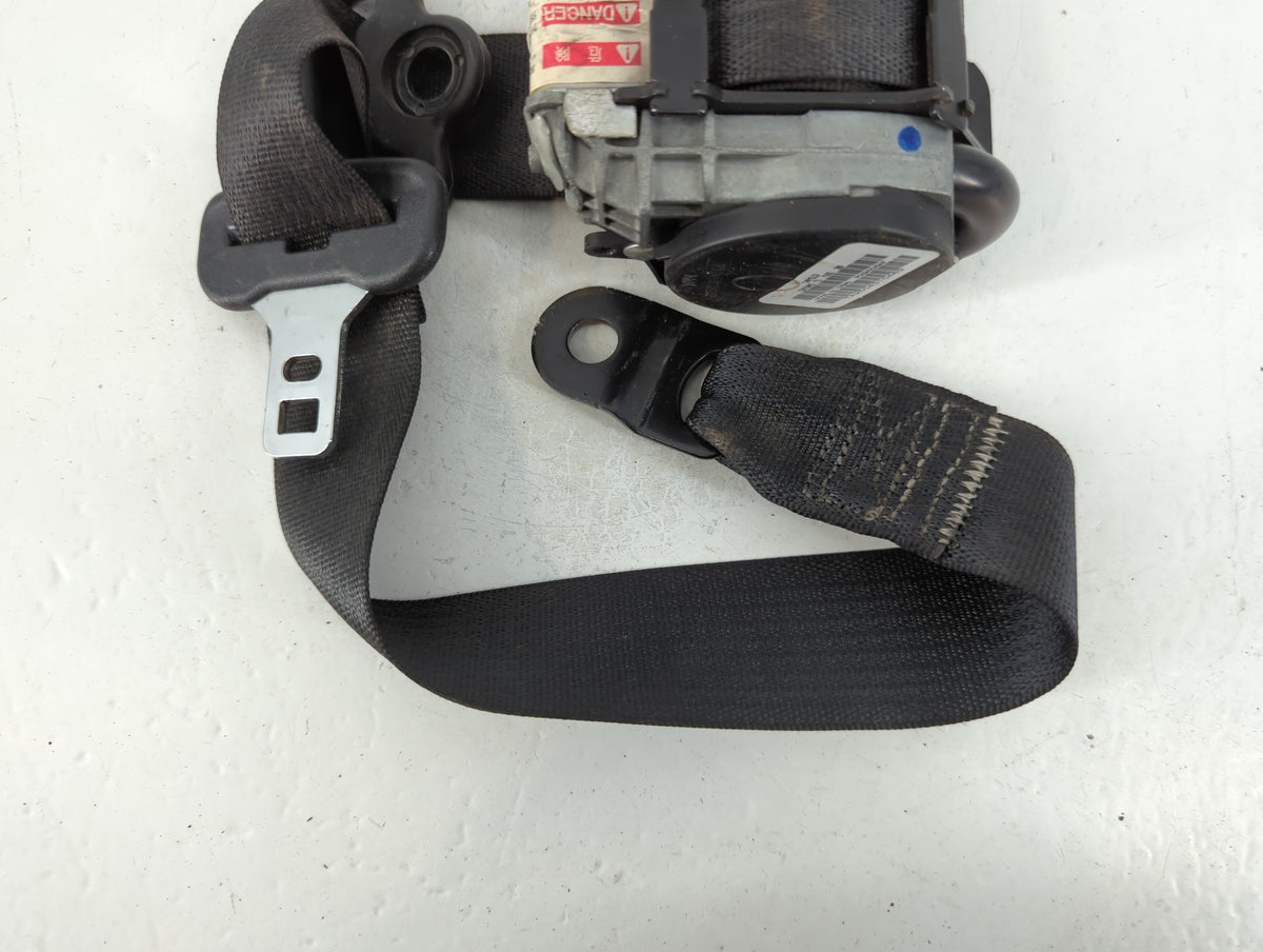 Chrysler 200 Passenger Front Seatbelt Buckle 777592 - Oemusedautoparts1.com