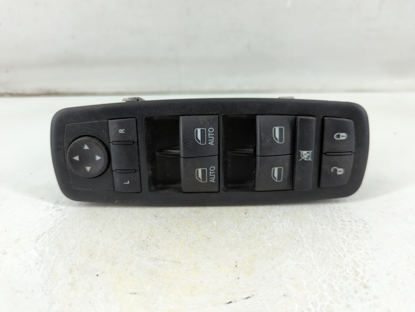 2011-2014 Chrysler 300 Master Power Window Switch Replacement Driver Side Left P/N:68139805AB Fits OEM Used Auto Parts - Oem