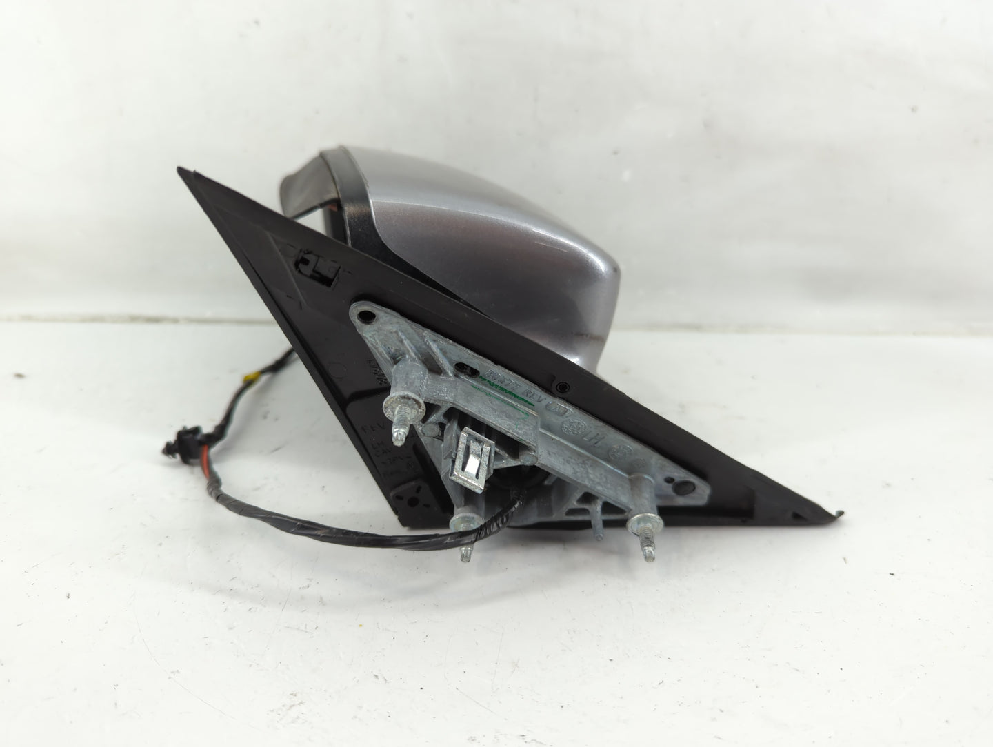 2011-2014 Chrysler 300 Driver Side View Mirror - Left Door Mirror OEM Used - Oemusedautoparts1.com