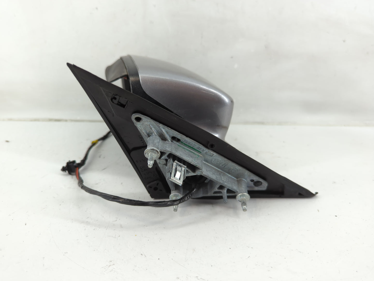 2011-2014 Chrysler 300 Driver Side View Mirror - Left Door Mirror OEM Used - Oemusedautoparts1.com