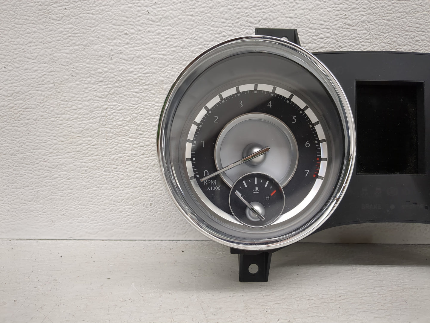 2014 Chrysler 300 Instrument Cluster Speedometer Gauges P/N:P56054718AC Fits OEM Used Auto Parts - Oemusedautoparts1.com