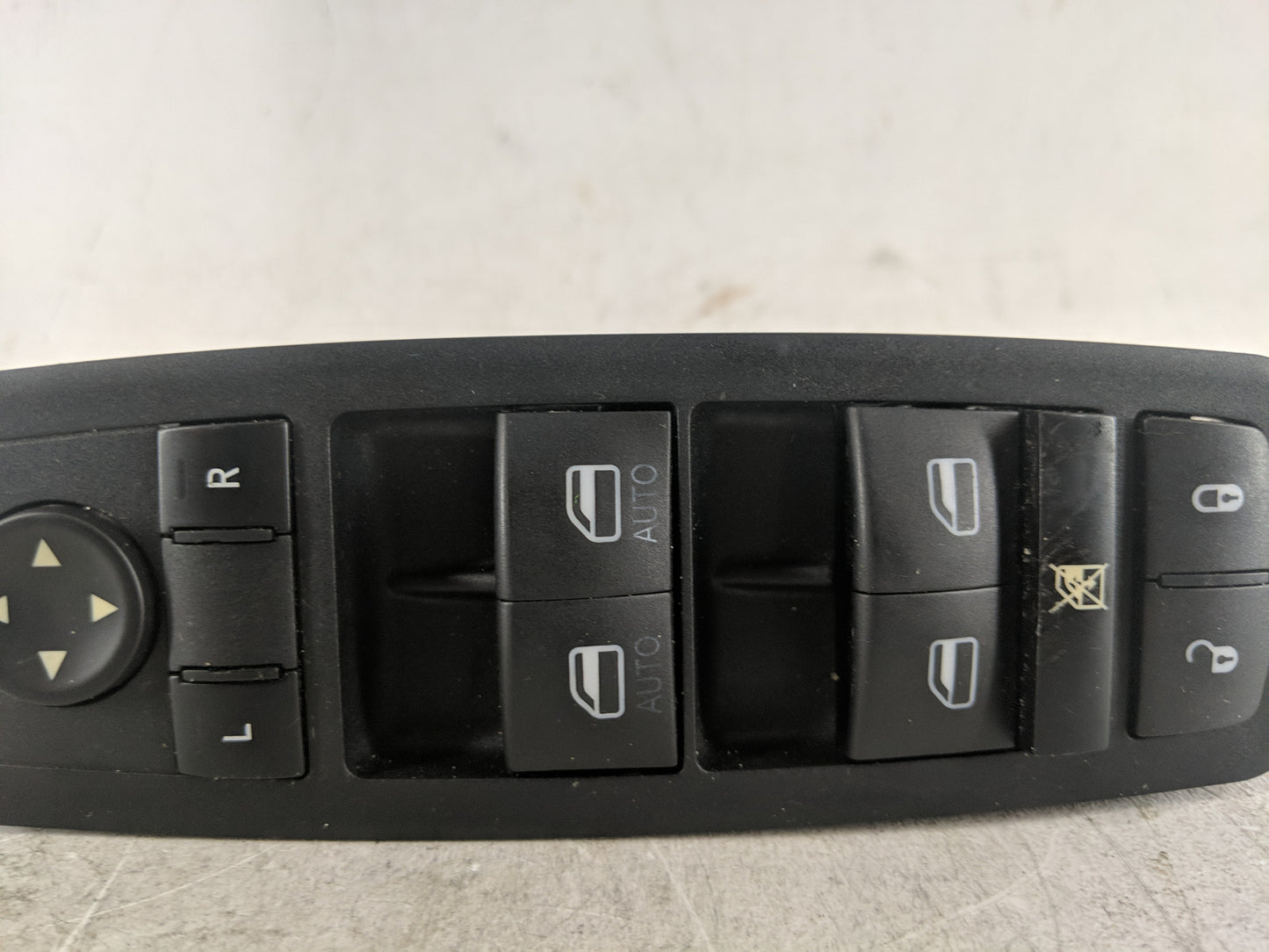 2011-2014 Chrysler 300 Master Power Window Switch Replacement Driver Side Left P/N:68139805AB Fits OEM Used Auto Parts - Oem