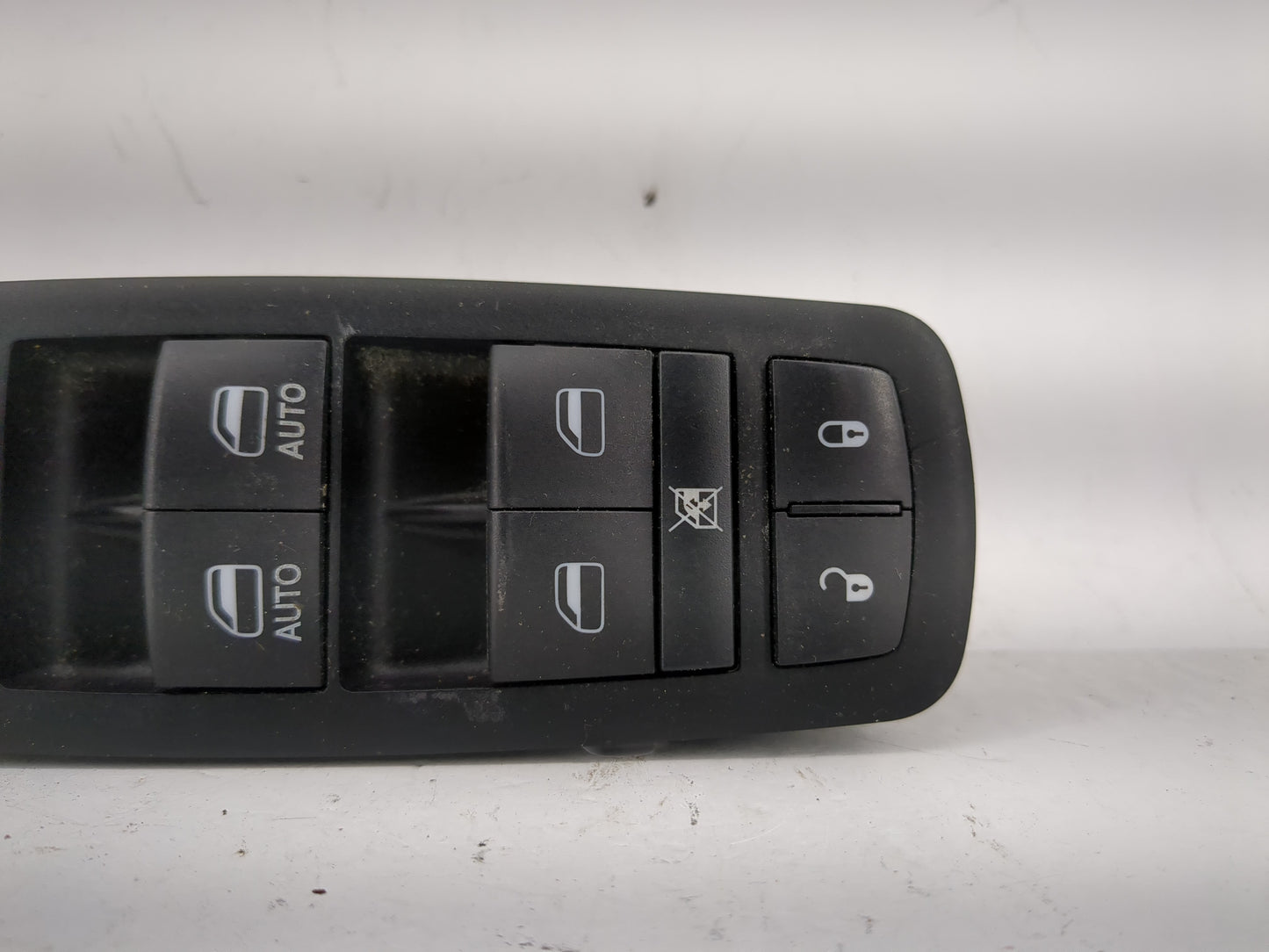 2011-2014 Chrysler 300 Master Power Window Switch Replacement Driver Side Left P/N:68139805AB Fits OEM Used Auto Parts - Oem