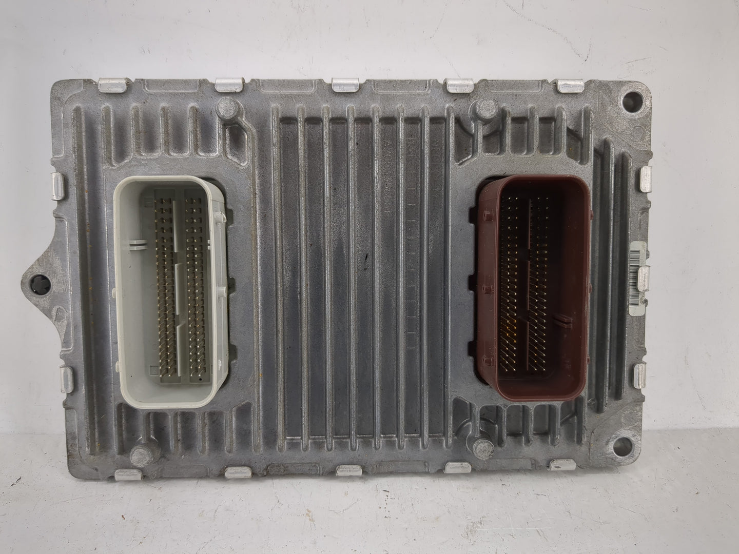 2014 Chrysler 300 PCM Engine Control Computer ECU ECM PCU OEM P/N:P05150787AC Fits OEM Used Auto Parts - Oemusedautoparts1.c
