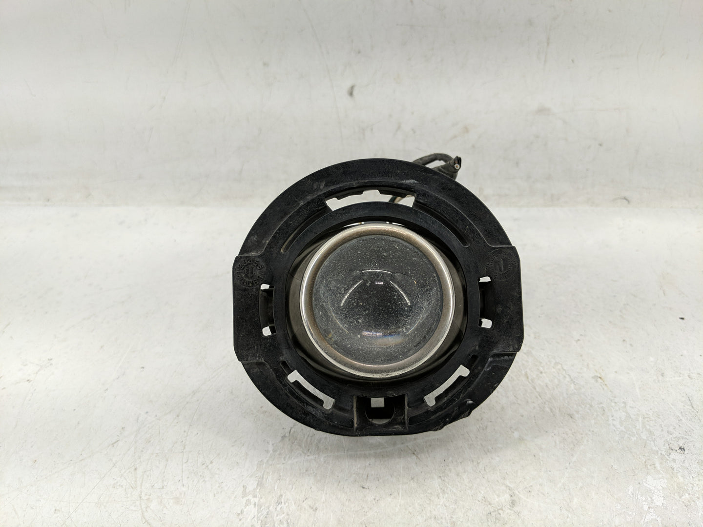 2011-2014 Chrysler 300 Driver Left Oem Fog Light Lamp - Oemusedautoparts1.com
