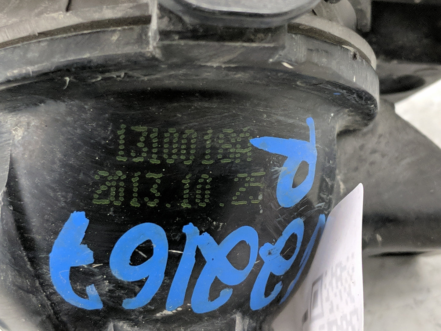 2011-2014 Chrysler 300 Driver Left Oem Fog Light Lamp - Oemusedautoparts1.com