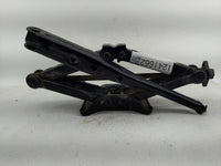 2014 Chrysler 300 Spare Scissor Car Jack - Oemusedautoparts1.com