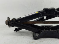 2014 Chrysler 300 Spare Scissor Car Jack - Oemusedautoparts1.com