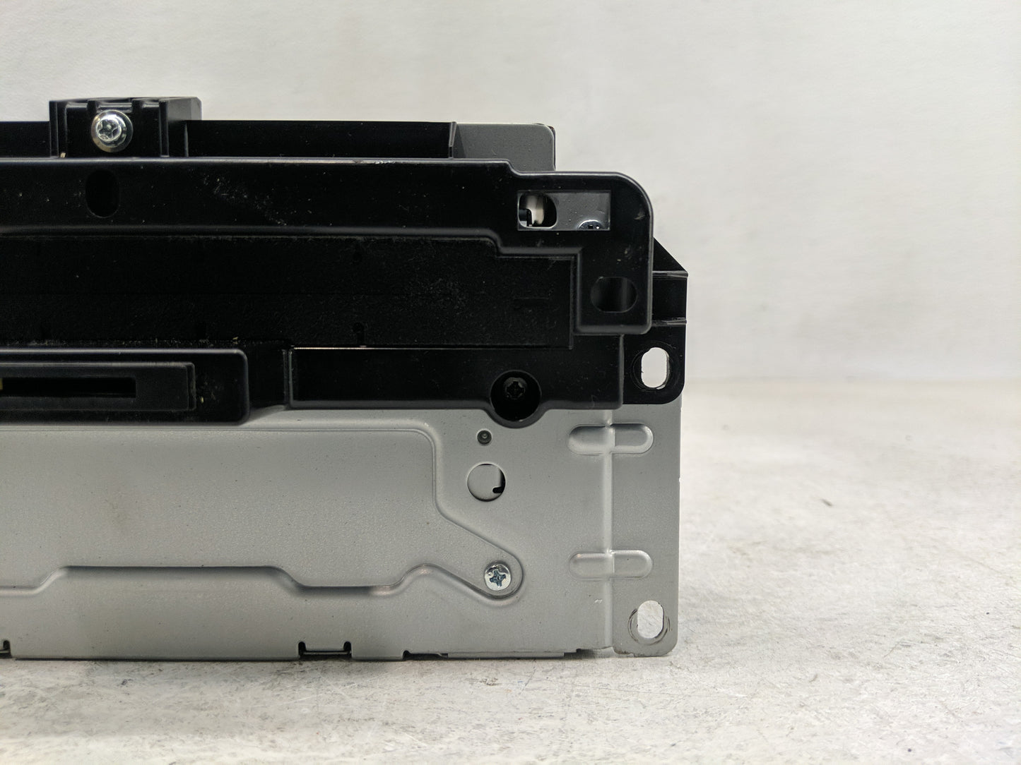2014 Chrysler 300 Radio AM FM Cd Player Receiver Replacement P/N:P68210554AE Fits OEM Used Auto Parts - Oemusedautoparts1.co
