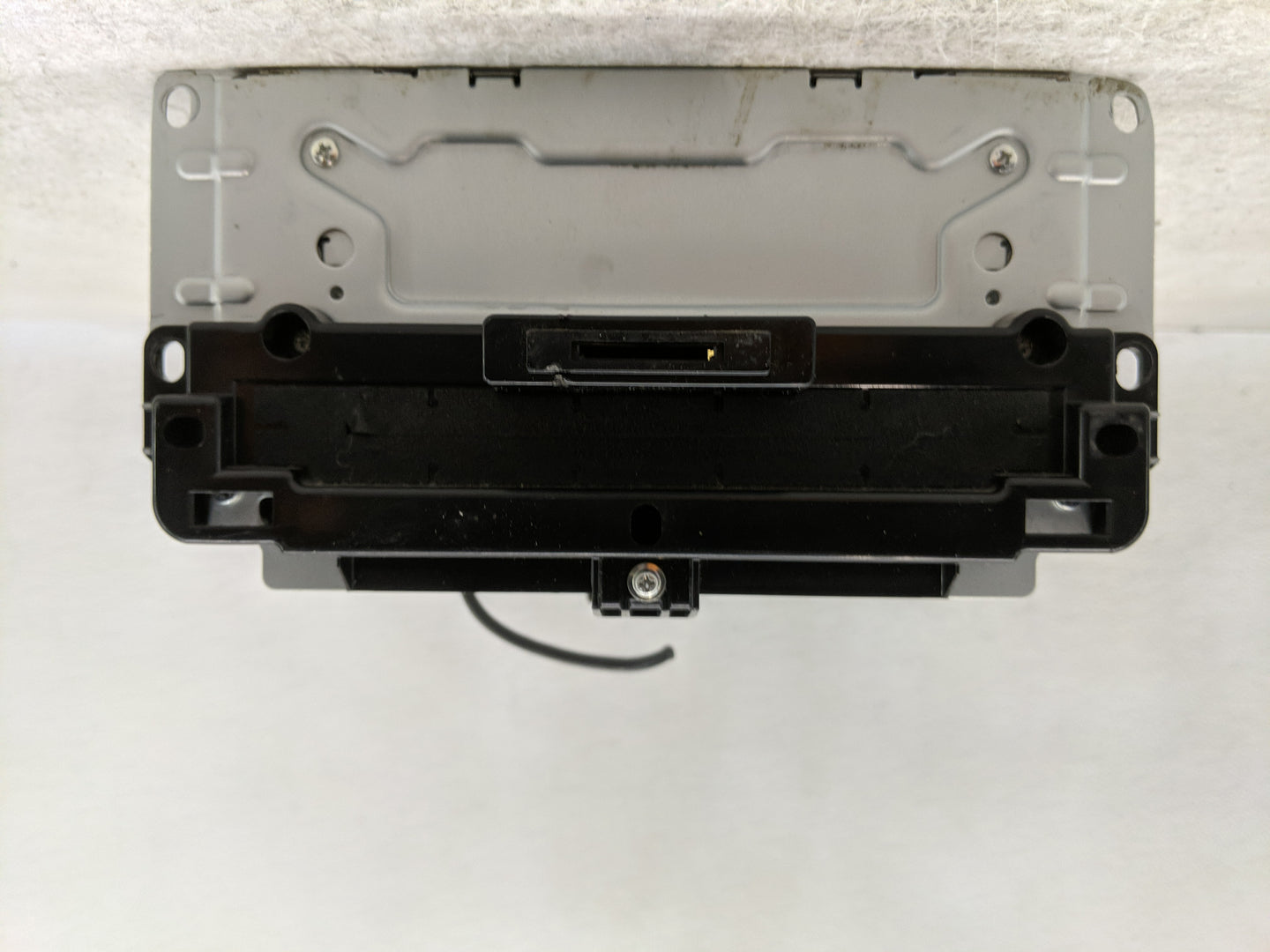 2014 Chrysler 300 Radio AM FM Cd Player Receiver Replacement P/N:P68210554AH Fits OEM Used Auto Parts - Oemusedautoparts1.co