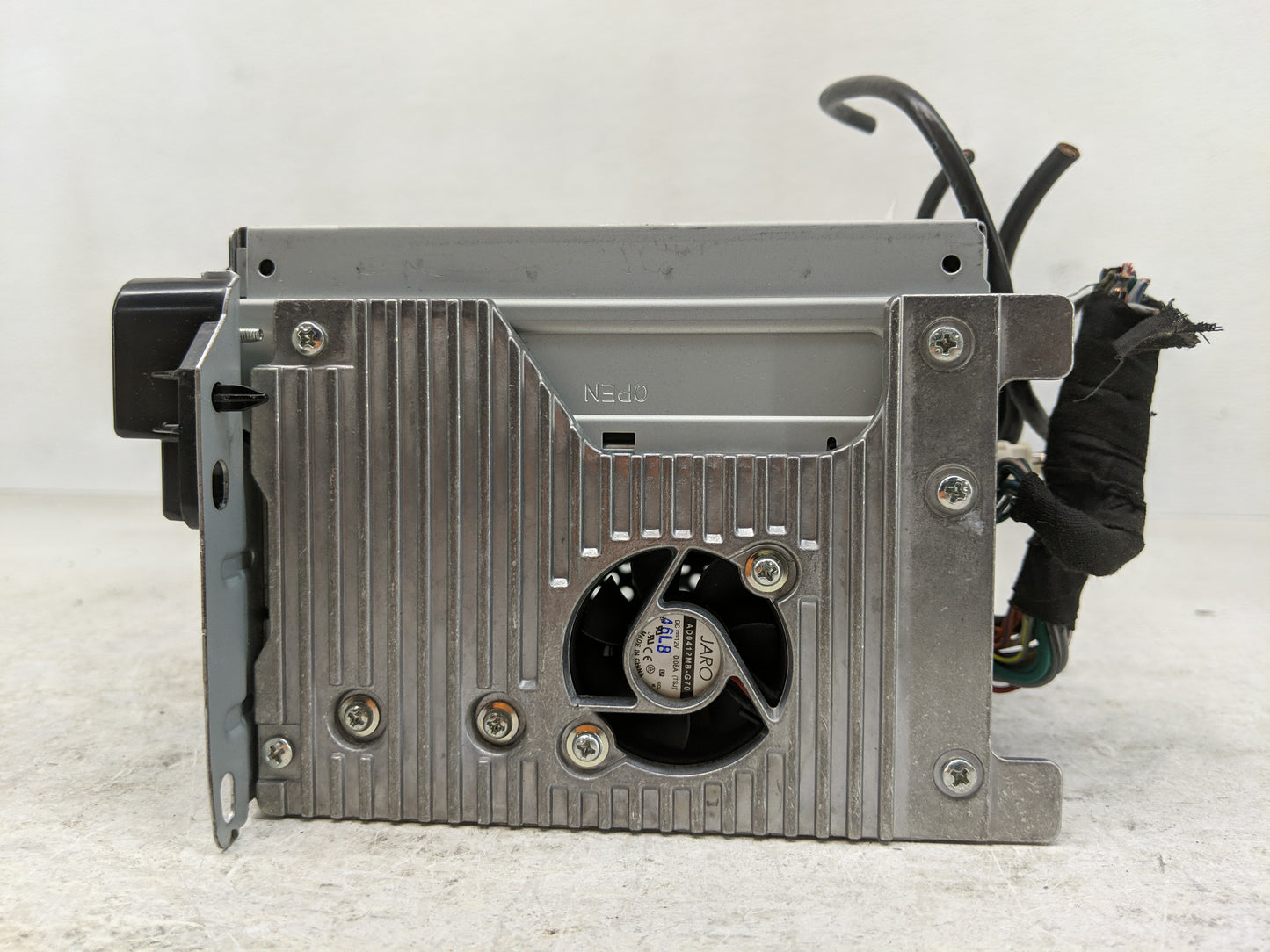 2014 Chrysler 300 Radio AM FM Cd Player Receiver Replacement P/N:P68210554AH Fits OEM Used Auto Parts - Oemusedautoparts1.co
