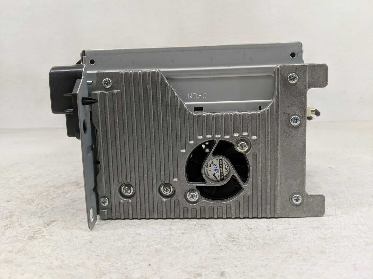 2014 Chrysler 300 Radio AM FM Cd Player Receiver Replacement P/N:P68210553AB Fits OEM Used Auto Parts - Oemusedautoparts1.co