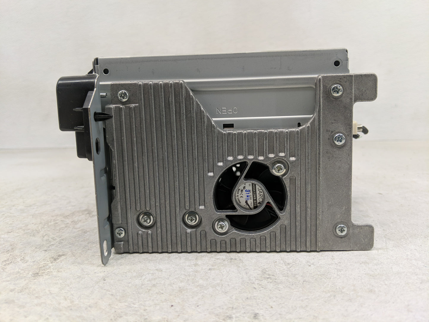 2014 Chrysler 300 Radio AM FM Cd Player Receiver Replacement P/N:P68210553AB Fits OEM Used Auto Parts - Oemusedautoparts1.co
