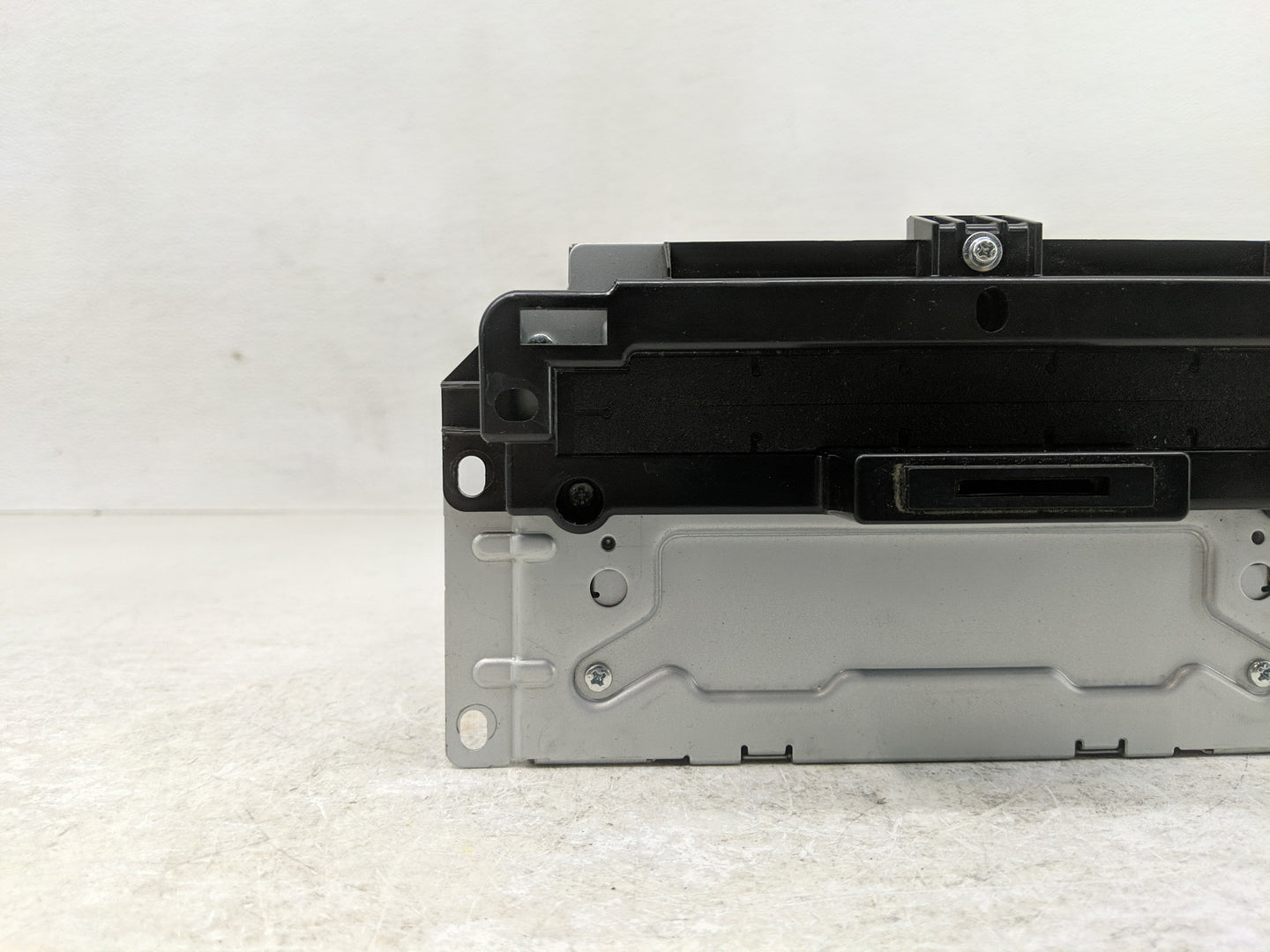 2012-2014 Chrysler 300 Radio AM FM Cd Player Receiver Replacement P/N:P68210553AF Fits Fits 2012 2013 2014 OEM Used Auto Par