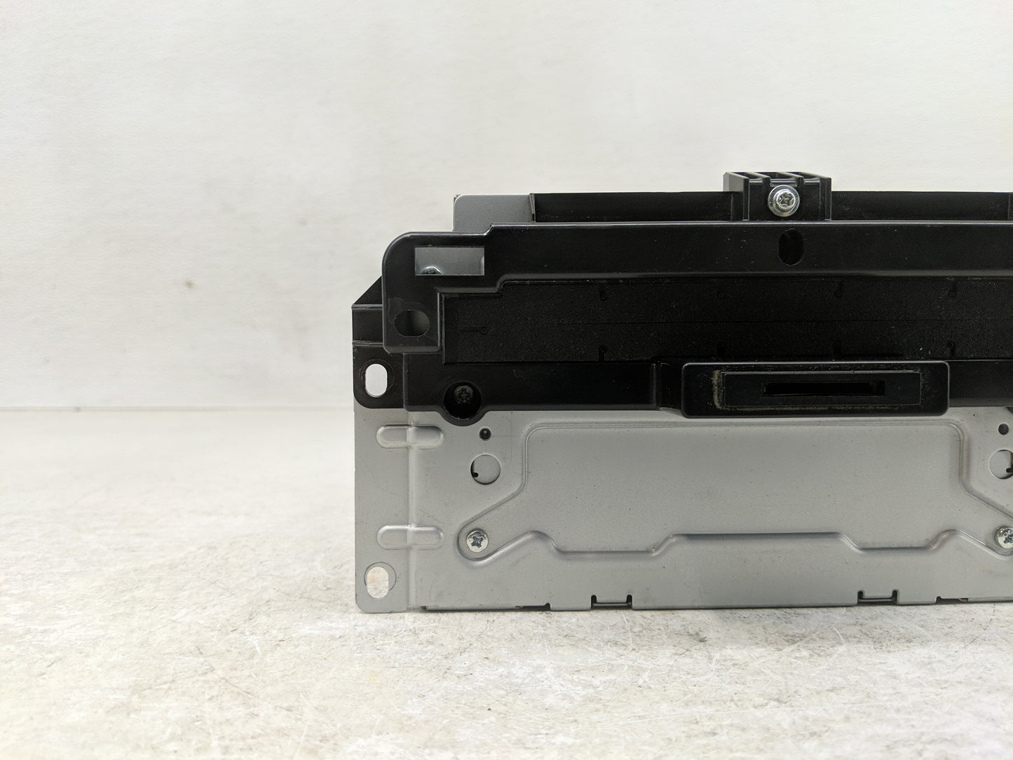 2012-2014 Chrysler 300 Radio AM FM Cd Player Receiver Replacement P/N:P68210553AF Fits Fits 2012 2013 2014 OEM Used Auto Par