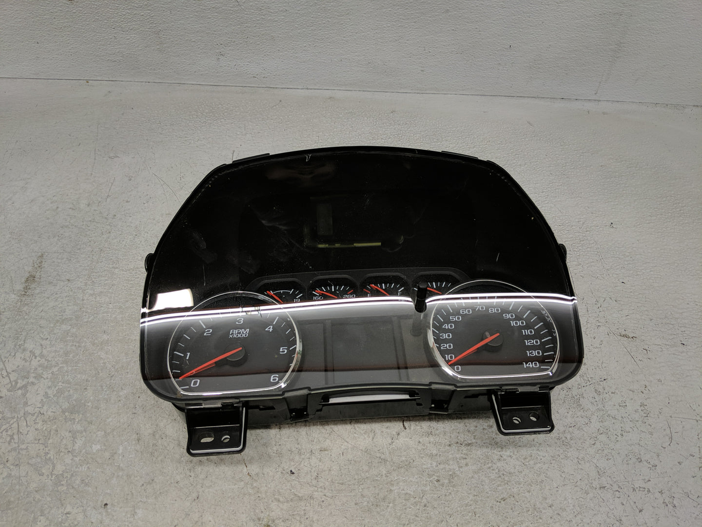 2014 Chrysler 300 Instrument Cluster Speedometer Gauges P/N:84063538 Fits OEM Used Auto Parts - Oemusedautoparts1.com
