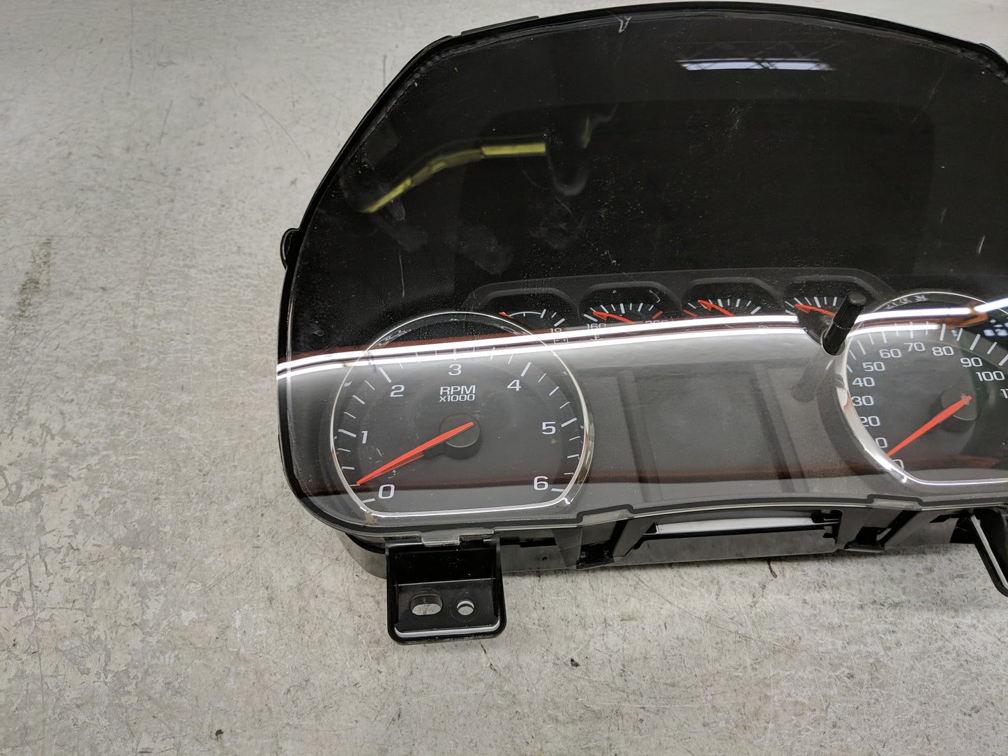2014 Chrysler 300 Instrument Cluster Speedometer Gauges P/N:84063538 Fits OEM Used Auto Parts - Oemusedautoparts1.com