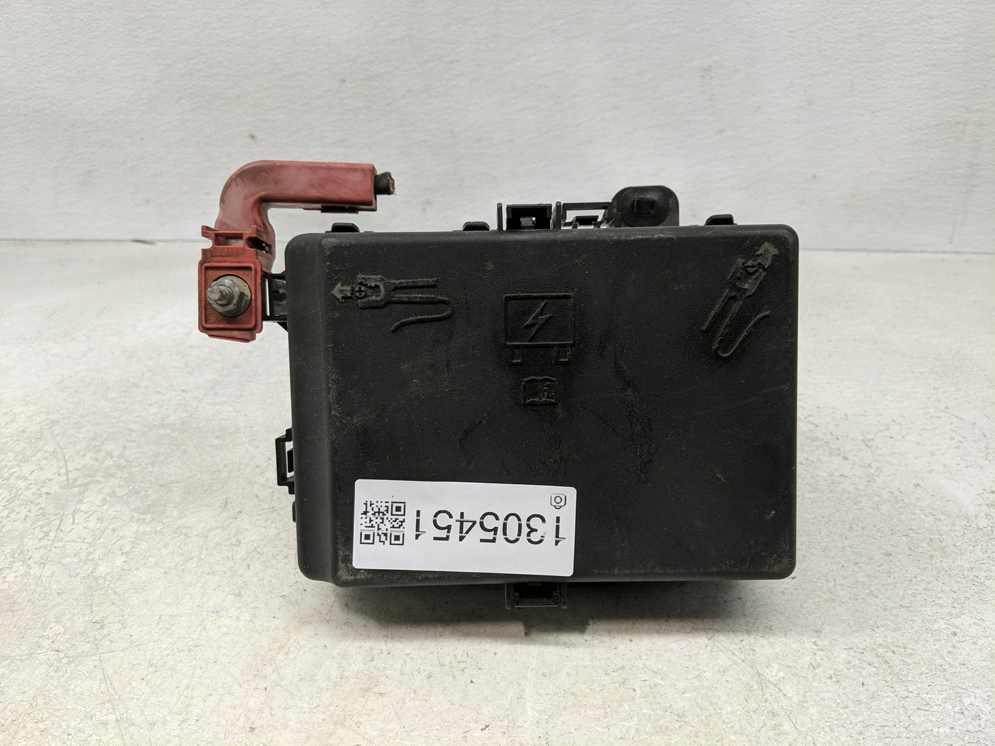 2012-2014 Chrysler 300 Fusebox Fuse Box Panel Relay Module P/N:68202736AC Fits Fits 2012 2013 2014 OEM Used Auto Parts - Oem