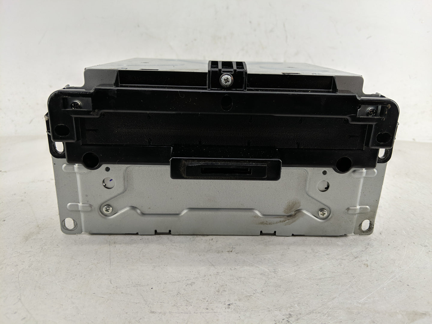 2014 Chrysler 300 Radio AM FM Cd Player Receiver Replacement P/N:P68210553AE Fits OEM Used Auto Parts - Oemusedautoparts1.co