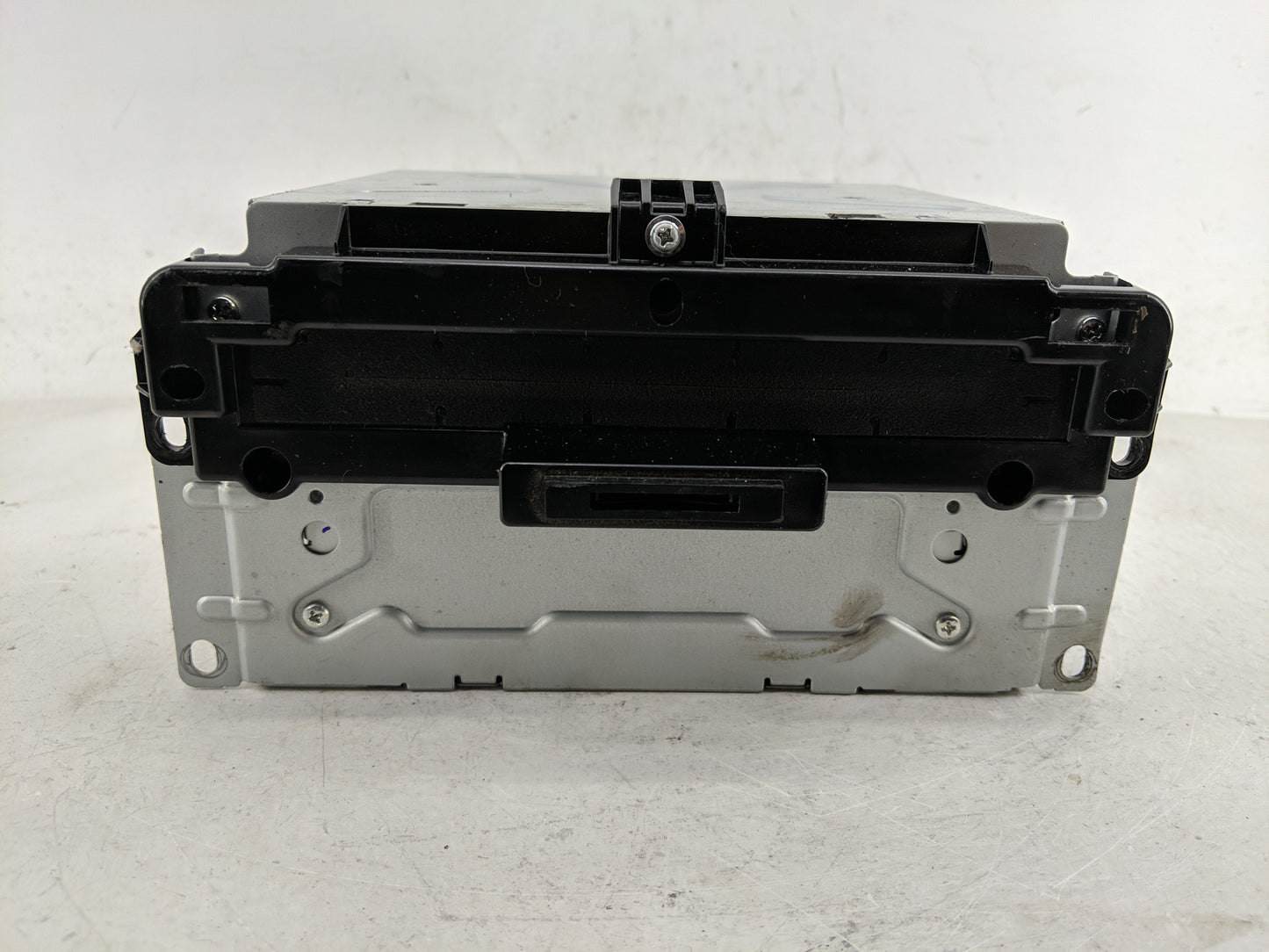 2014 Chrysler 300 Radio AM FM Cd Player Receiver Replacement P/N:P68210553AE Fits OEM Used Auto Parts - Oemusedautoparts1.co
