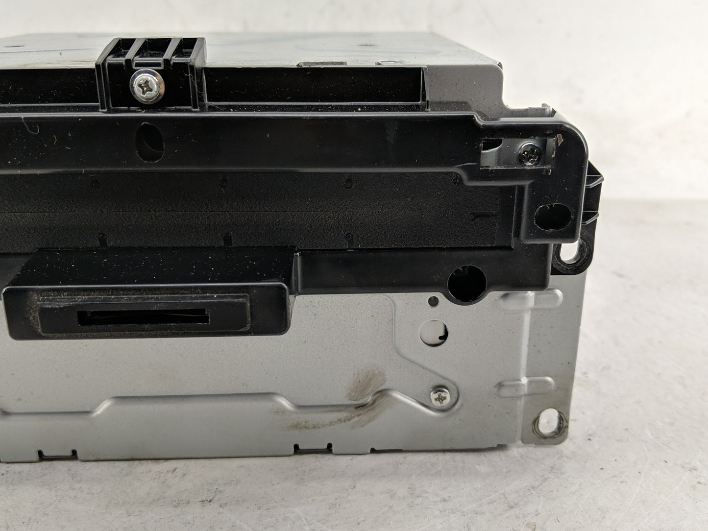 2014 Chrysler 300 Radio AM FM Cd Player Receiver Replacement P/N:P68210553AE Fits OEM Used Auto Parts - Oemusedautoparts1.co