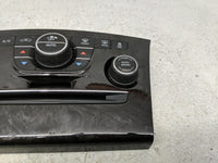 2014 Chrysler 300 Climate Control Module Temperature AC/Heater Replacement P/N:1QH13AAAAC Fits OEM Used Auto Parts - Oemused